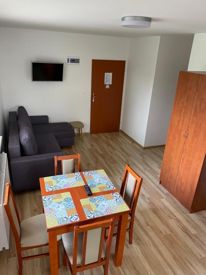 סווארזבו Eugen Apartments מראה חיצוני תמונה
