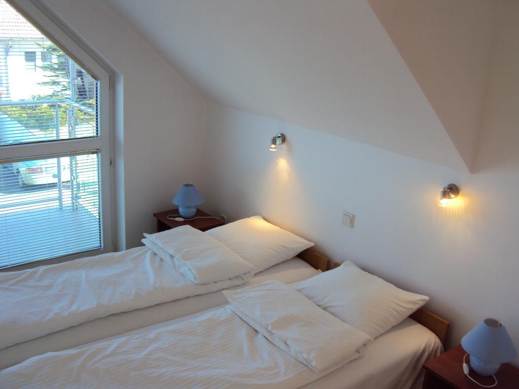 סווארזבו Eugen Apartments חדר תמונה
